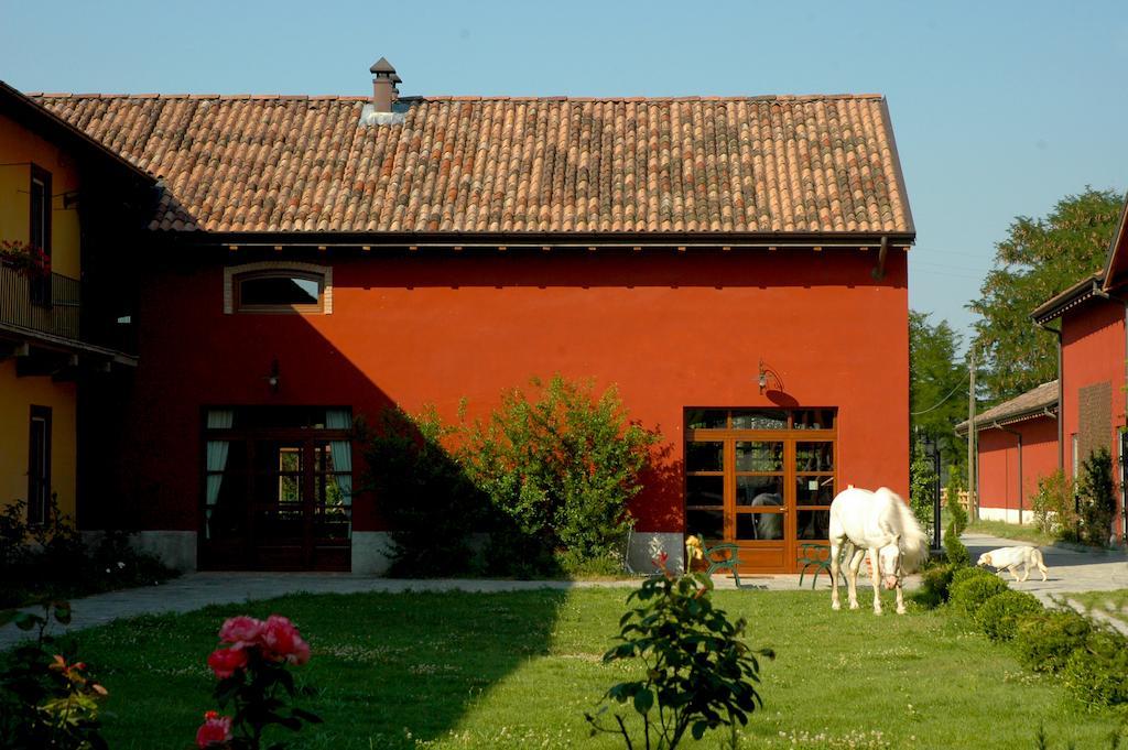 Agriturismo Cascina Maiocca Mediglia المظهر الخارجي الصورة